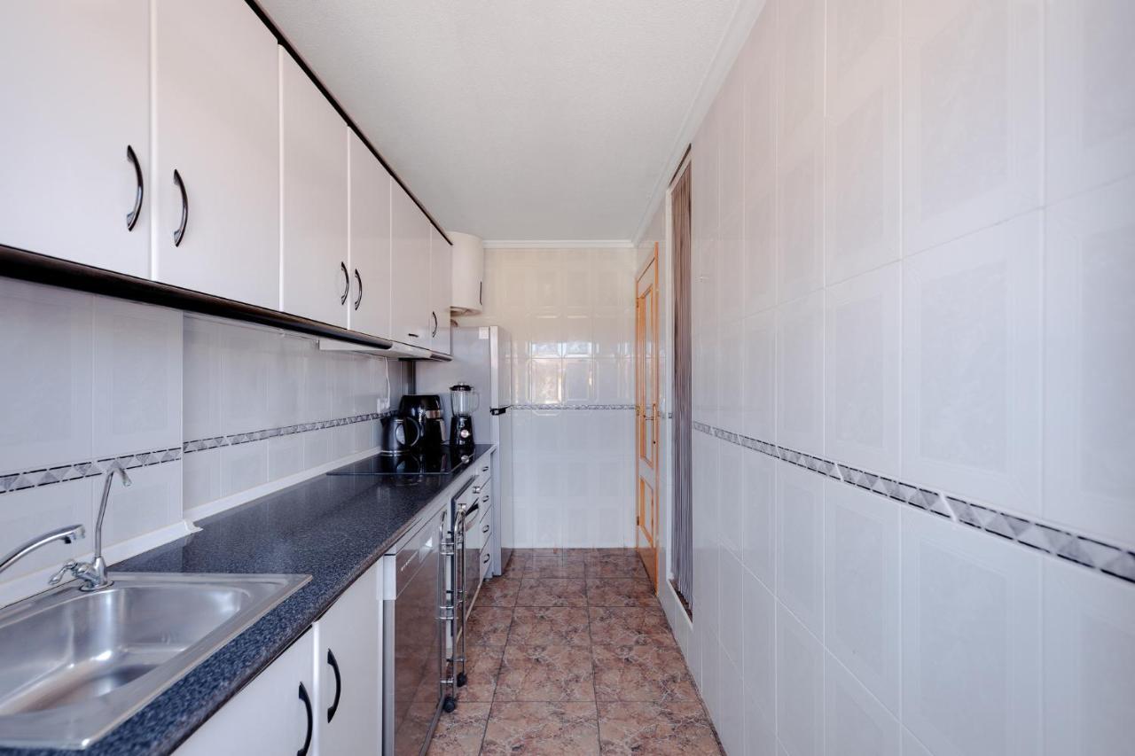 Raxi Apartment Torrevieja Exterior photo